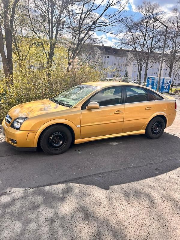Gebraucht Opel Vectra 125 PS (91 kW) 2003 Gold Limousine
