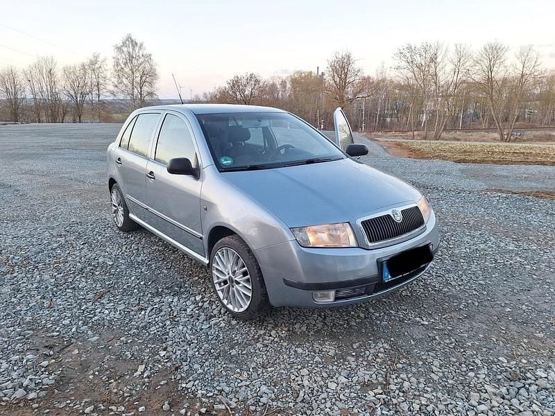 Gebraucht Skoda Fabia 75 PS (55 kW) 2003 Grau Limousine