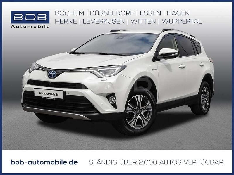 Perlmuttweiß (weiß) Gebraucht 2017 Toyota RAV4 Hybrid Edition-S SUV | 20.488 € (Fairer Preis) - Bild 1/3