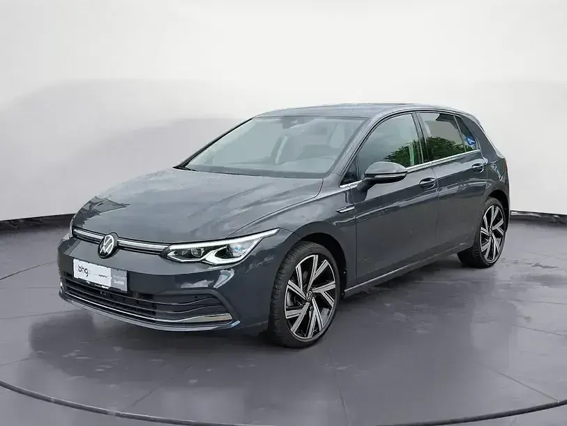 Usata VW Golf VIII Style 150 CV (110 kW) 2024 Grigio Berlina