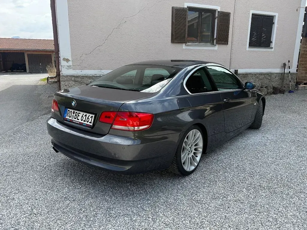 Second-hand BMW 325 218 CP (160 kW) 2006 Gri Coupe