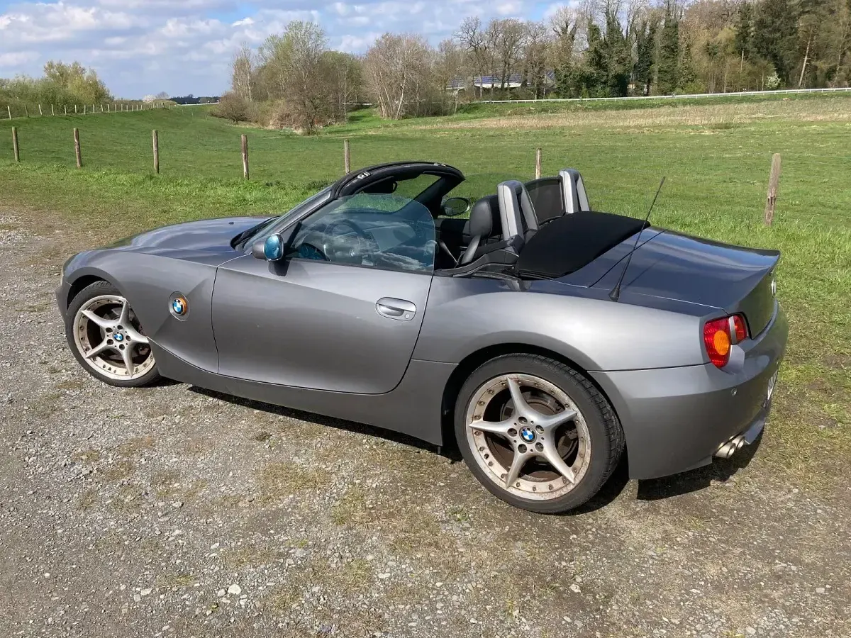 Gebraucht BMW Z4 231 PS (169 kW) 2003 Grau Cabrio