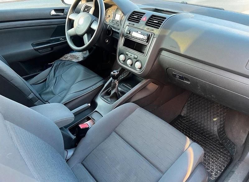 Gebraucht VW Golf 90 PS (66 kW) 2004 Schwarz Coupé