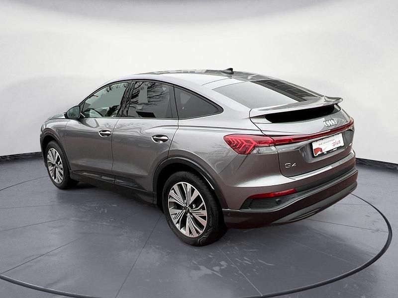 Gebraucht Audi Q4 Sportback e-tron Advanced Plus 150 kW (204 PS) 2023 Grau SUV