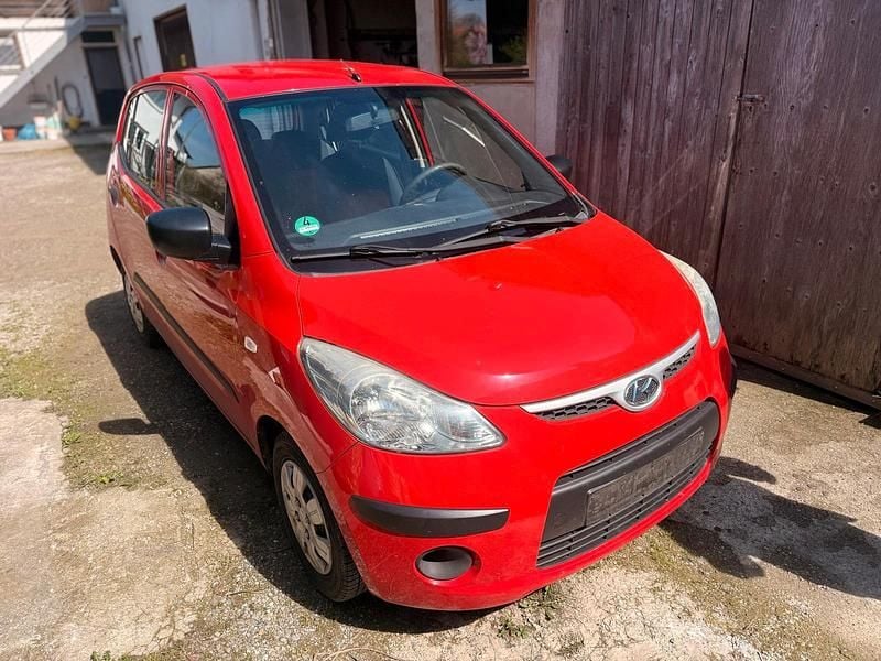 Gebraucht Hyundai i10 68 PS (50 kW) 2008 Rot Kleinwagen