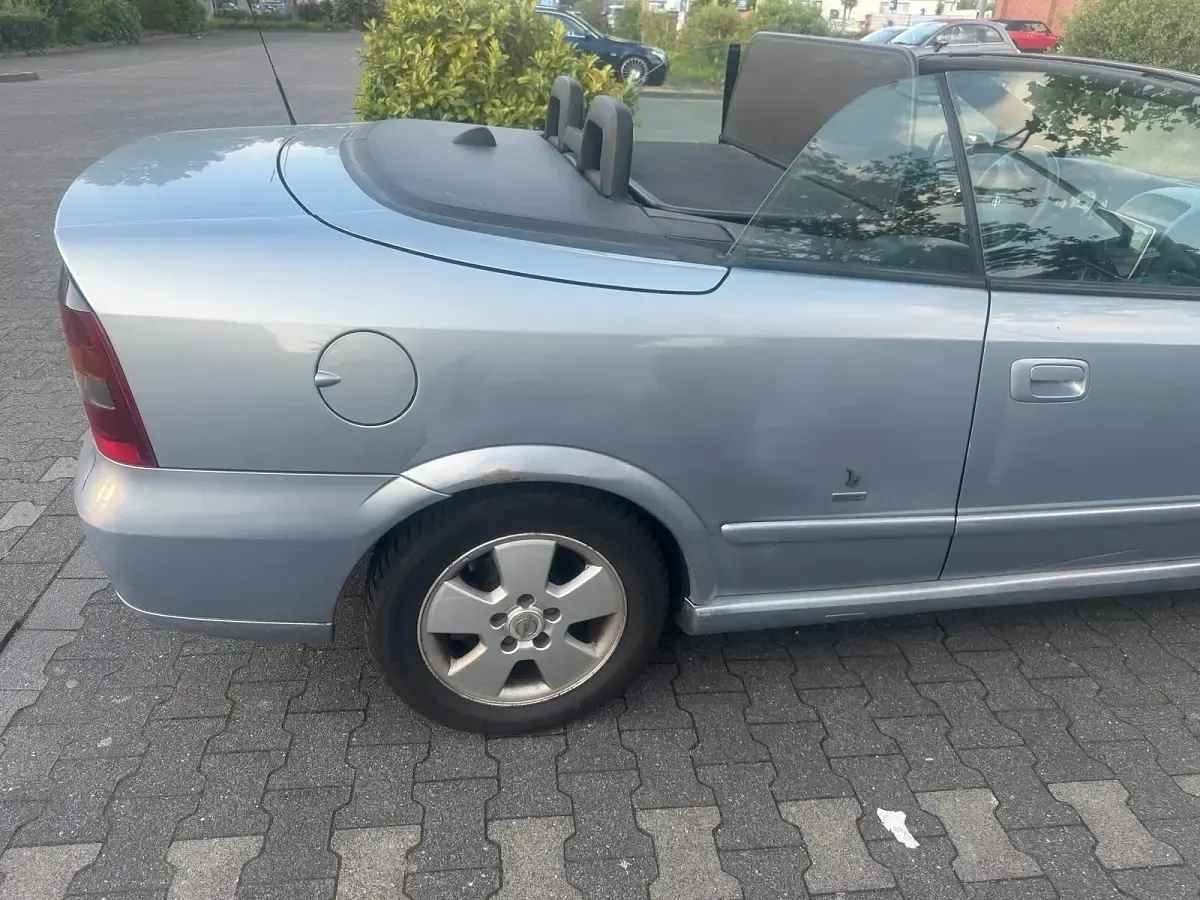Gebraucht Opel Astra Cabriolet 125 PS (91 kW) 2003 Grau Cabrio