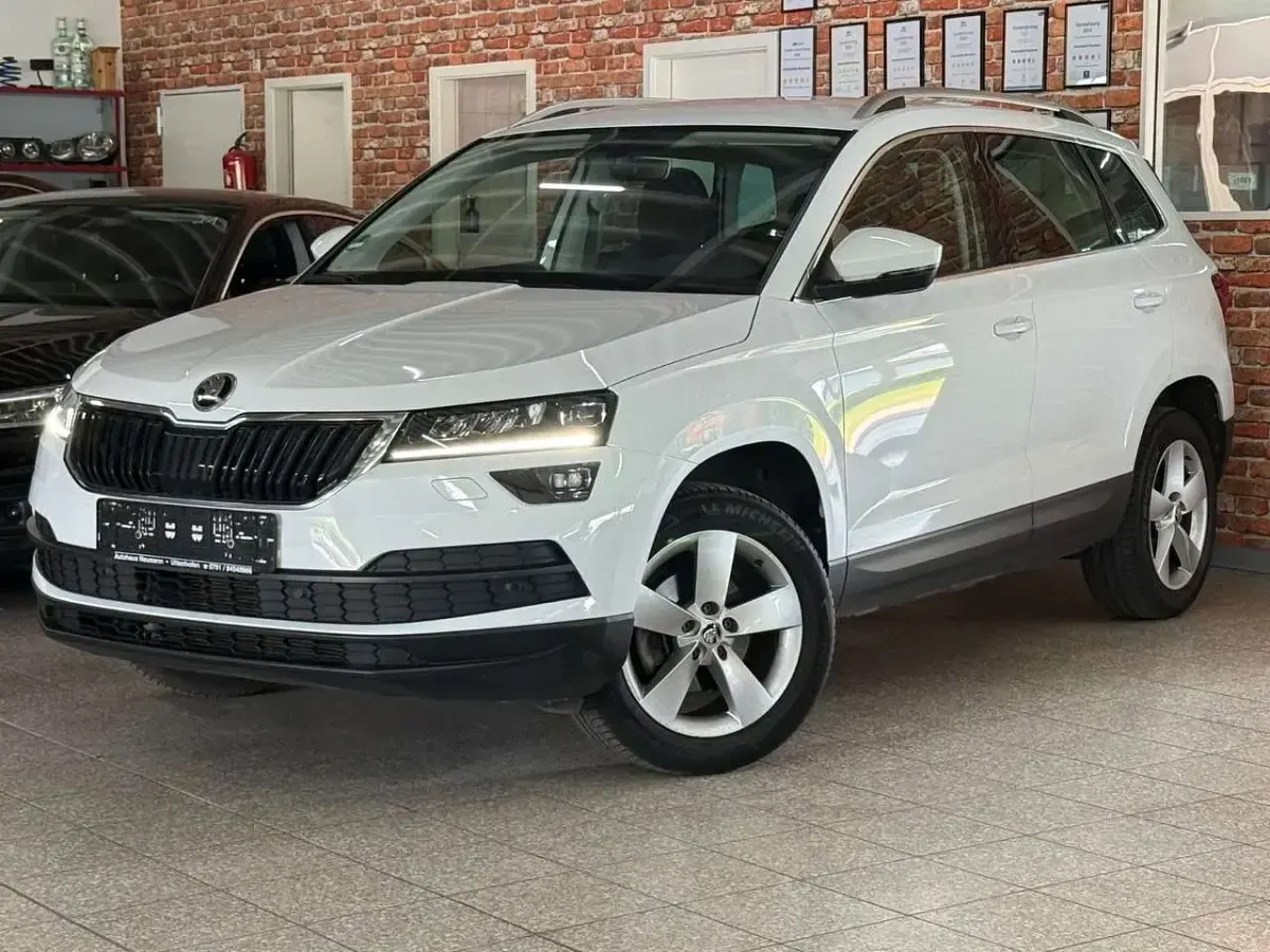 Gebraucht Skoda Karoq Style 116 PS (85 kW) 2019 Weiß SUV