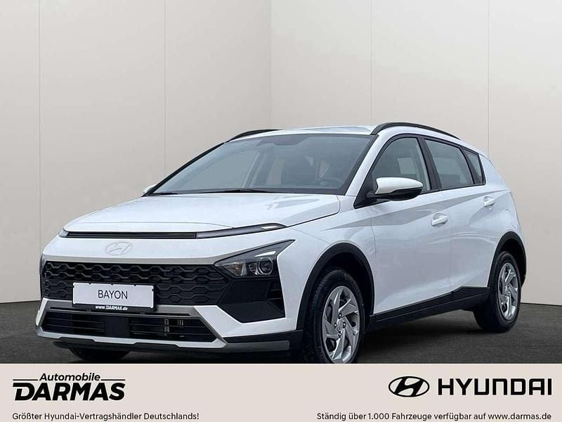 Weiß Gebraucht 2025 Hyundai Bayon Select SUV | 16.490 € (Superpreis) - Bild 1/4