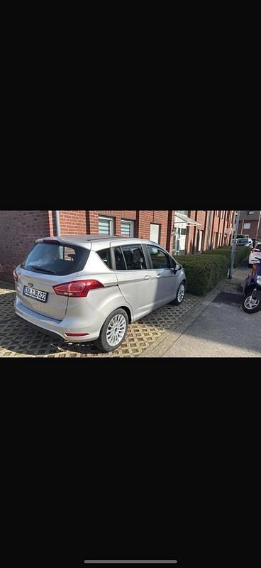 Silber Gebraucht 2013 Ford B-MAX Van / Kleinbus | 6.000 € (Guter Preis) - Bild 1/4