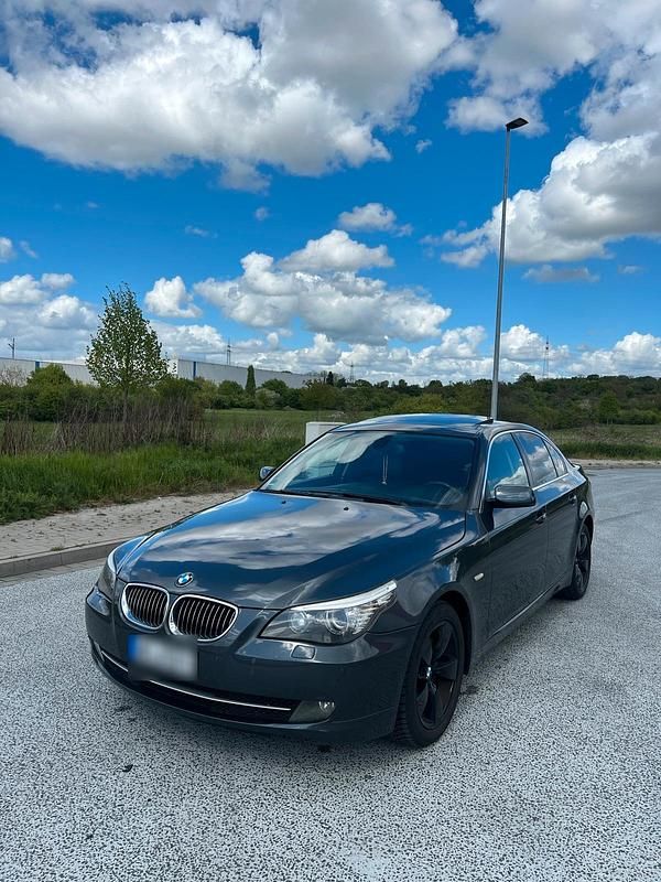 Second-hand BMW 525 197 CP (144 kW) 2008 Gri Berlinǎ