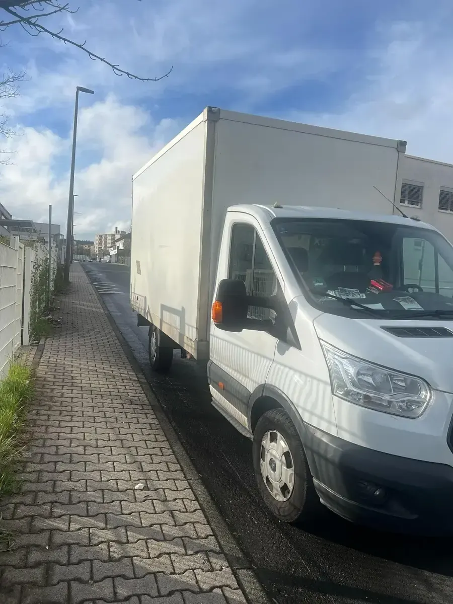 Gebraucht Ford Transit 131 PS (96 kW) 2018 Weiß