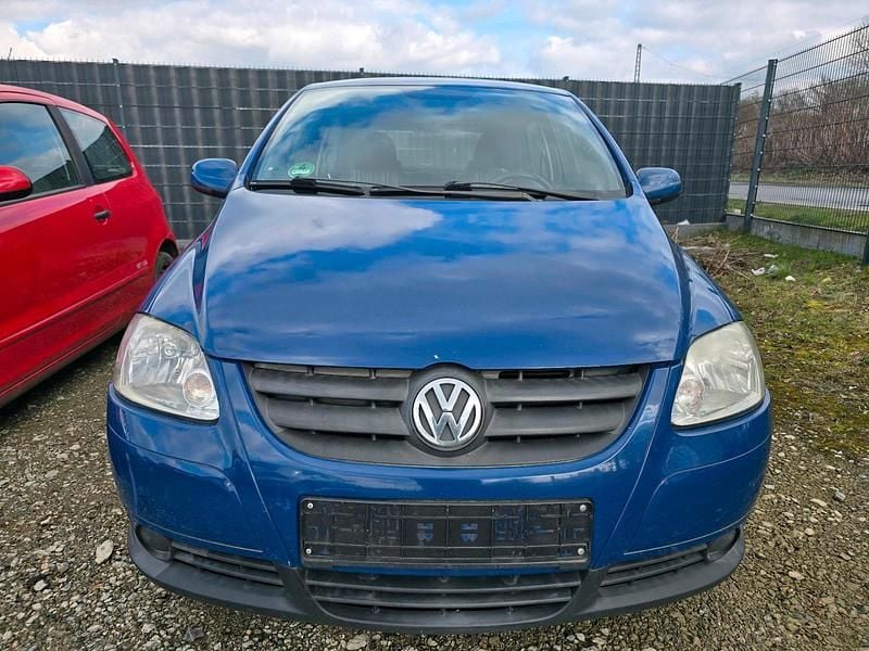 Gebraucht VW Fox 75 PS (55 kW) 2005 Blau Kleinwagen
