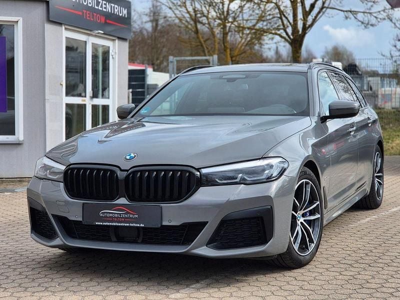 Gebraucht BMW 540 M Sport 340 PS (250 kW) 2021 Berninagrau bernsteineffekt Kombi