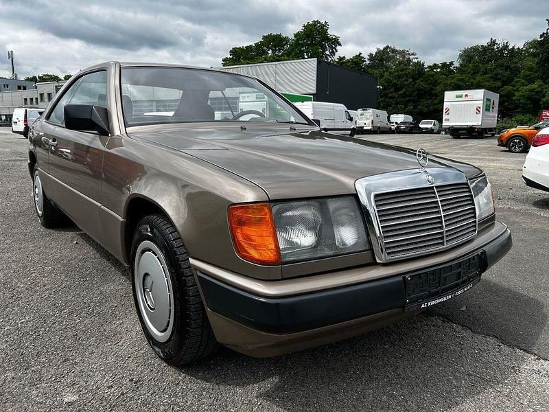 Gebraucht Mercedes 230 185 PS (136 kW) 1989 Coupé