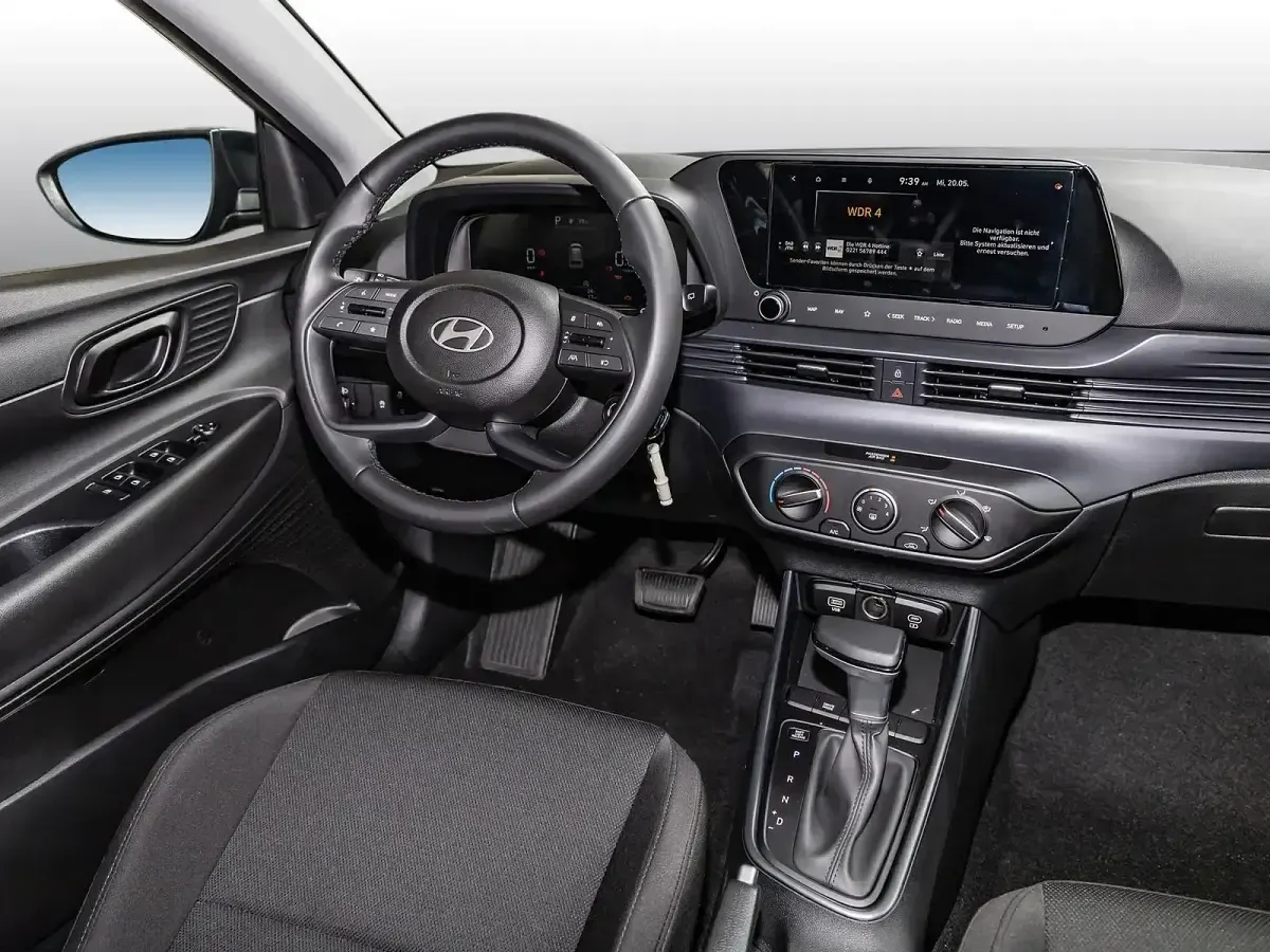 Neu Hyundai Bayon Select 101 PS (74 kW) 2025 Blau SUV
