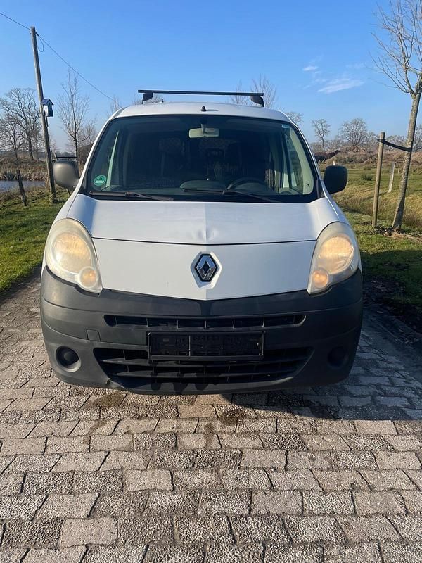 Usado Renault Kangoo 85 HP (62 kW) 2009 Branco Pickup