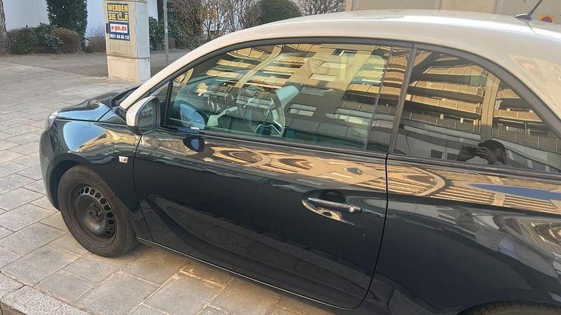 Gebraucht Opel Adam Jam 87 PS (63 kW) 2014 Schwarz Kleinwagen