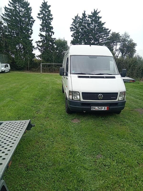 Weiß Gebraucht 2003 VW LT Van / Kleinbus | 5.900 € (Fairer Preis) - Bild 1/4
