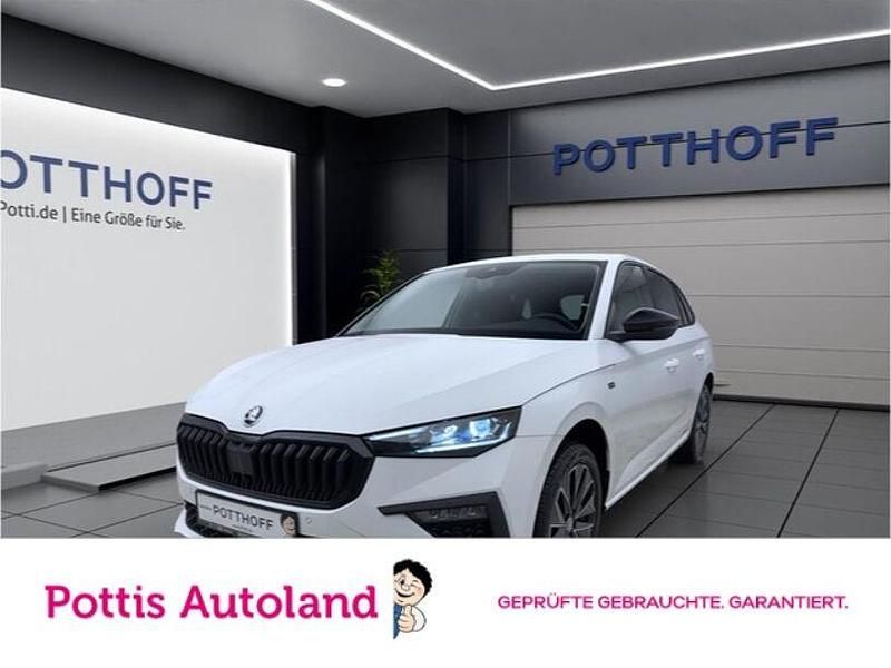 Weiss Gebraucht 2025 Skoda Scala Drive Kleinwagen | 30.440 € (Teuer) - Bild 1/4
