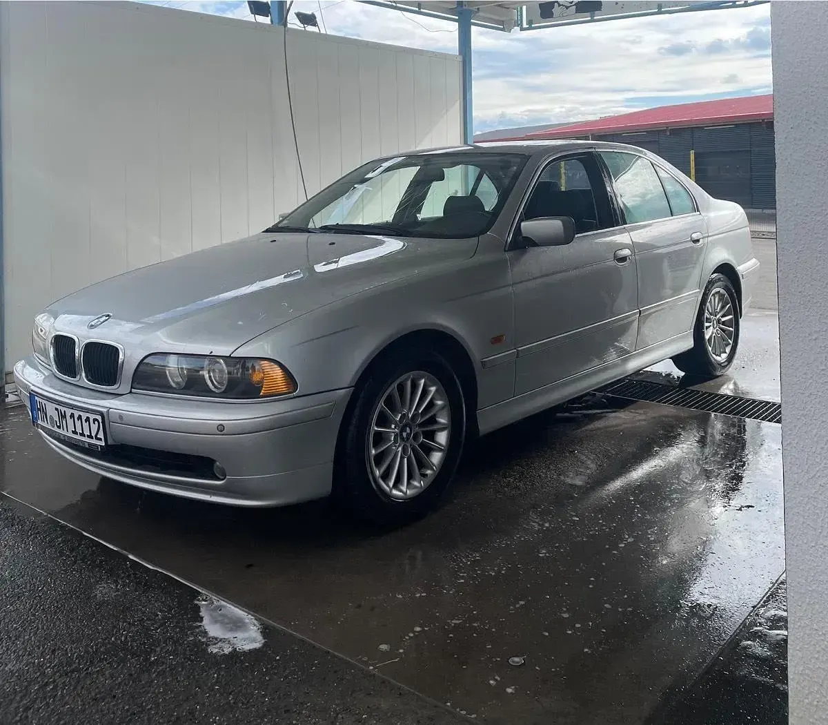 Gebraucht BMW 525 192 PS (141 kW) 2002 Silber Limousine