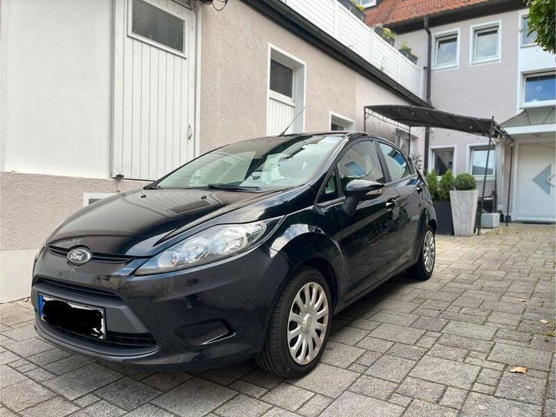 Gebraucht Ford Fiesta Champions Edition 82 PS (60 kW) 2012 Schwarz Kleinwagen