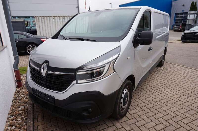 Platingrau Gebraucht 2020 Renault Trafic Komfort Van | 23.690 € (Fairer Preis) - Bild 1/4