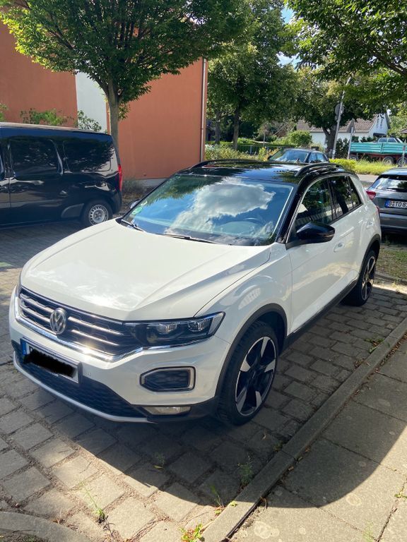 Weiß Gebraucht 2018 VW T-Roc Style SUV | 15.600 € (Fairer Preis) - Bild 1/4