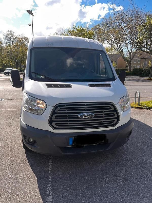 Second-hand Ford Transit Basis 131 CP (96 kW) 2018 Alb Monovolum