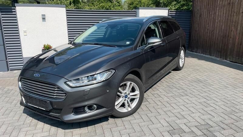 Grau Gebraucht 2018 Ford Mondeo Titanium Kombi | 8.990 € (Guter Preis) - Bild 1/4
