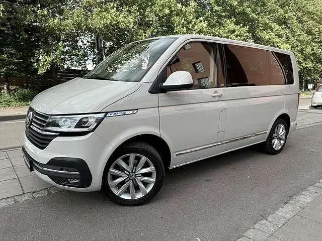 Gebraucht VW Multivan 110 PS (80 kW) 2021 Grau Van / Kleinbus