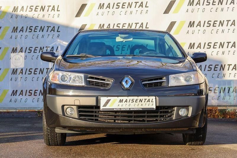 Gebraucht Renault Mégane Cabriolet Avantage 111 PS (81 kW) 2008 Schwarz Cabrio