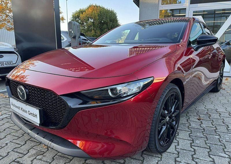 Soul red crystal m Gebraucht 2024 Mazda 3 Homura-Line Limousine | 26.900 € (Guter Preis) - Bild 1/4