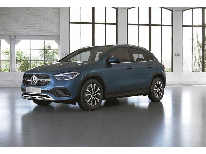 Gebraucht Mercedes GLA200 163 PS (119 kW) 2022 Denimblau metallic SUV