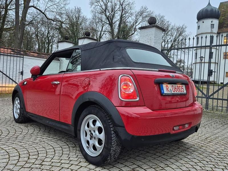 Gebraucht Mini One Cabriolet 98 PS (72 kW) 2015 Rot Cabrio