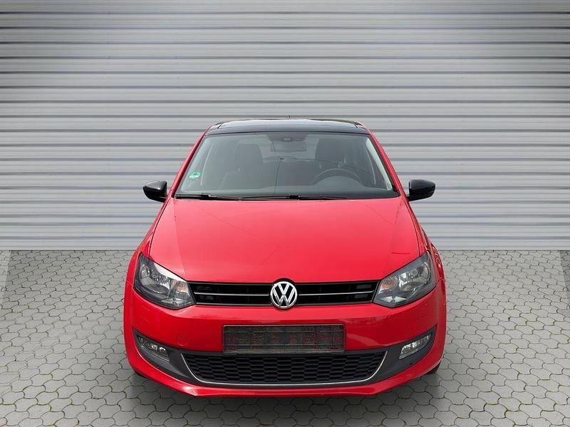 Second-hand VW Polo Style 75 CP (55 kW) 2011 Roșu Hatchback