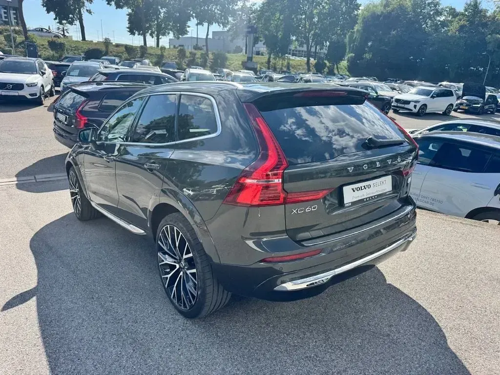 Gebraucht Volvo XC60 Inscription 455 PS (334 kW) 2022 Grau SUV