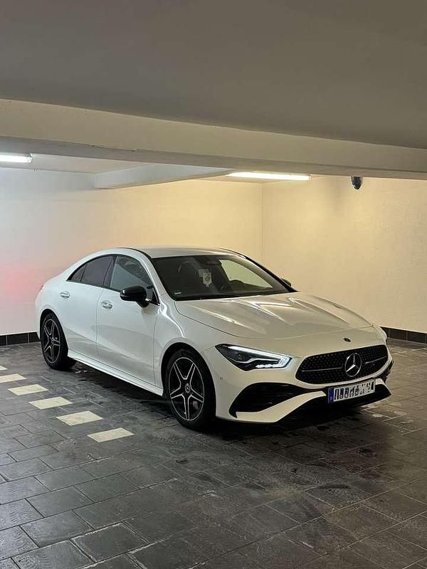 Gebraucht Mercedes CLA250 AMG line 224 PS (164 kW) 2024 Weiß Coupé
