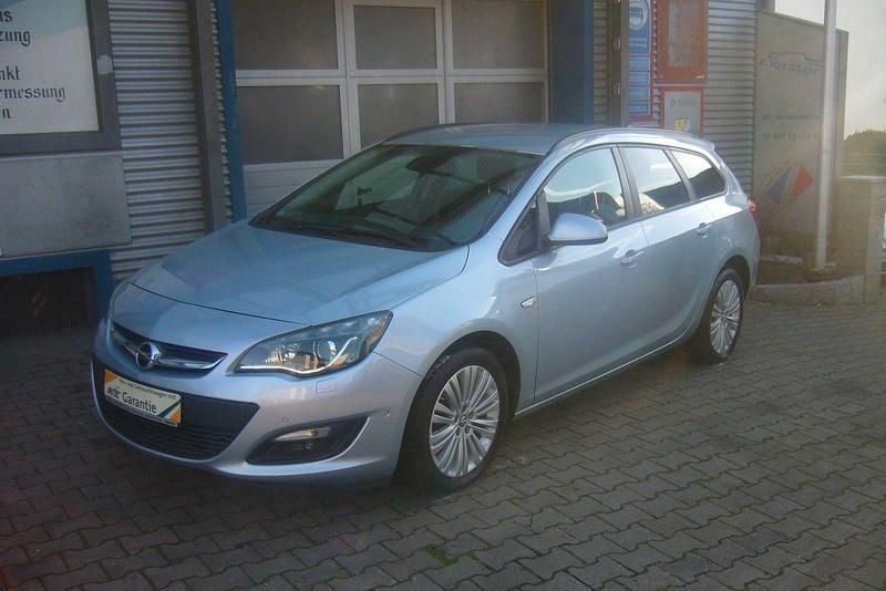 Gebraucht Opel Astra Eco 140 PS (102 kW) 2015 Blau Kombi