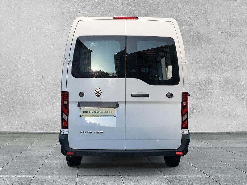 Gebraucht Renault Master 150 PS (110 kW) 2024 Weiß Limousine