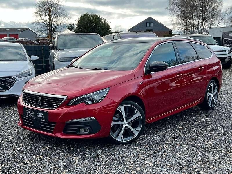 Gebraucht Peugeot 308 GT 131 PS (96 kW) 2020 Rot Kombi