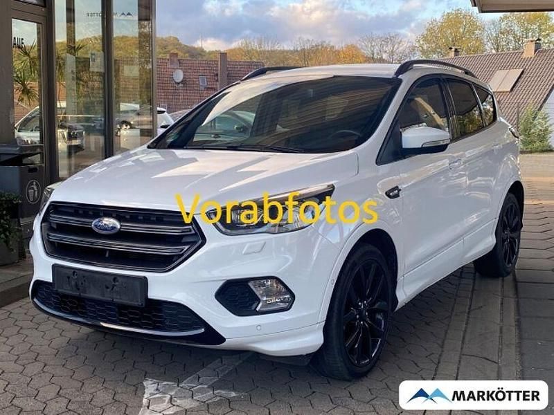 Frostweiß Gebraucht 2018 Ford Kuga ST-Line SUV | 15.890 € (Fairer Preis) - Bild 1/2