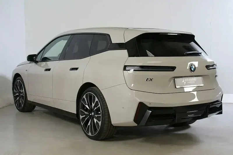 Gebraucht BMW iX Performance 484 kW (659 PS) 2025 Grau SUV
