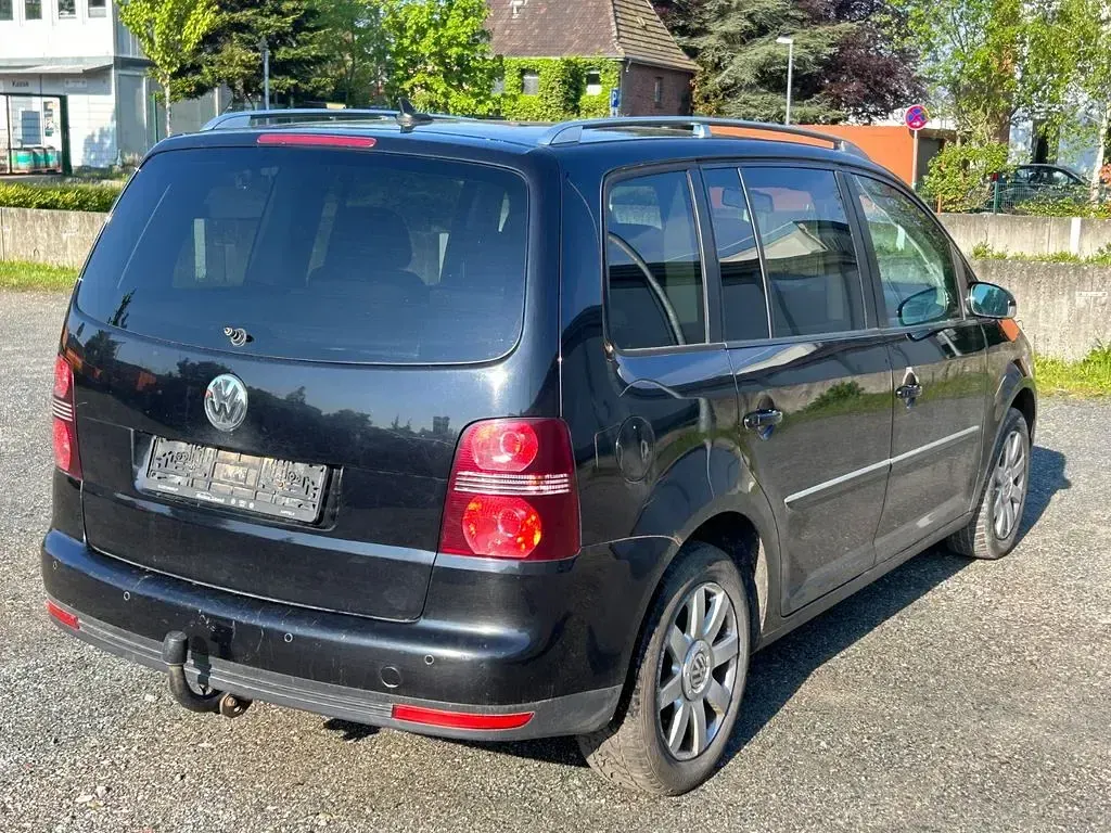 Gebraucht VW Touran Highline 170 PS (125 kW) 2008 Schwarz Van / Kleinbus