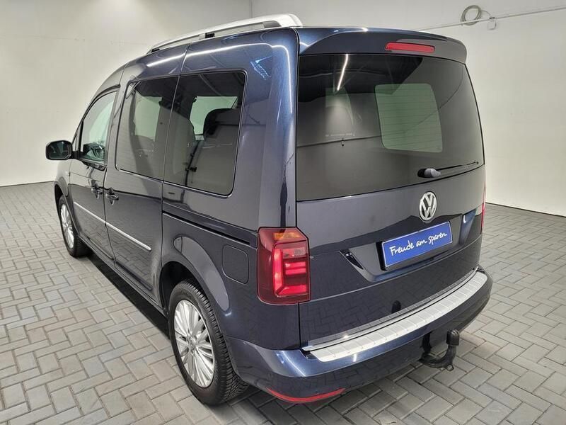 Gebraucht VW Caddy Highline 150 PS (110 kW) 2017 Blau (starlightblaumet.) Van / Kleinbus