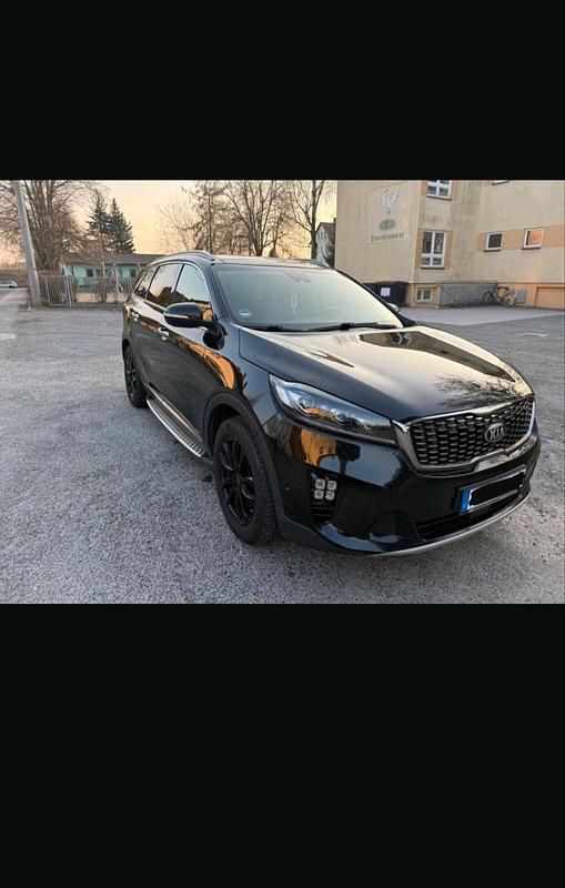 Gebraucht Kia Sorento 200 PS (147 kW) 2019 Schwarz SUV