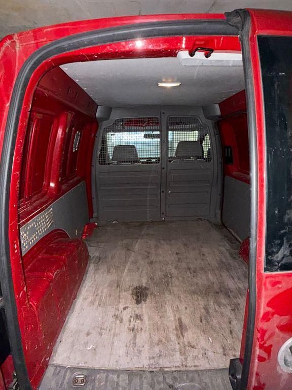 Gebraucht VW Caddy 109 PS (80 kW) 2008 Rot Van / Kleinbus