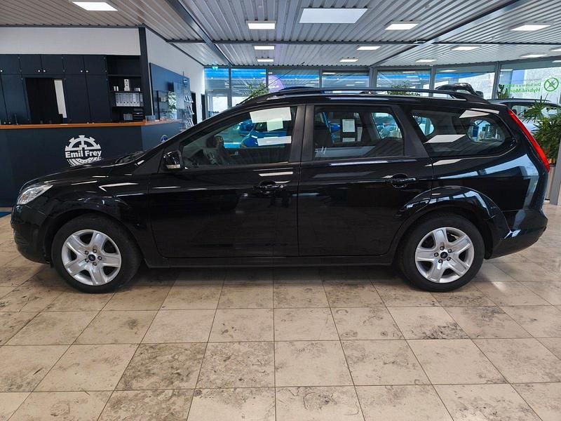 Gebraucht Ford Focus Style 109 PS (80 kW) 2011 Schwarz Kombi