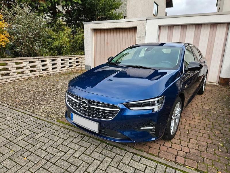 Blau Gebraucht 2020 Opel Insignia Business Elegance Kombi | 17.900 € (Superpreis) - Bild 1/4