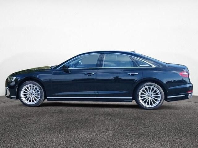 Gebraucht Audi A8 Ambiente 286 PS (210 kW) 2024 Mythosschwarz metallic Limousine