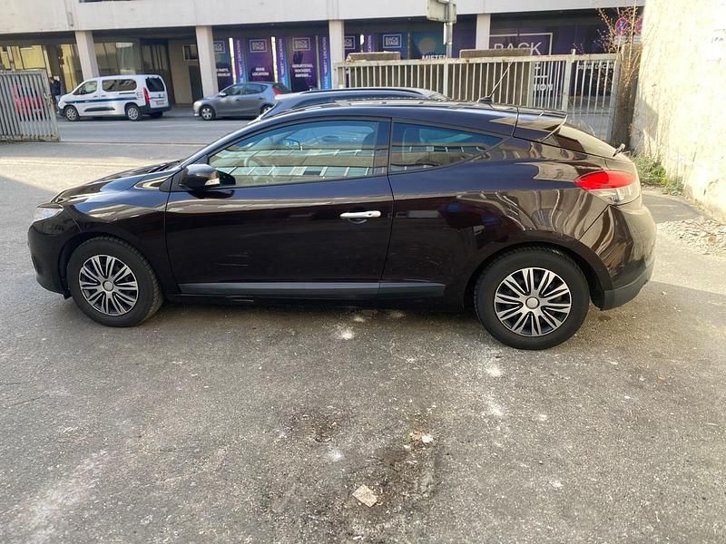Second-hand Renault Mégane III 2012 Coupe